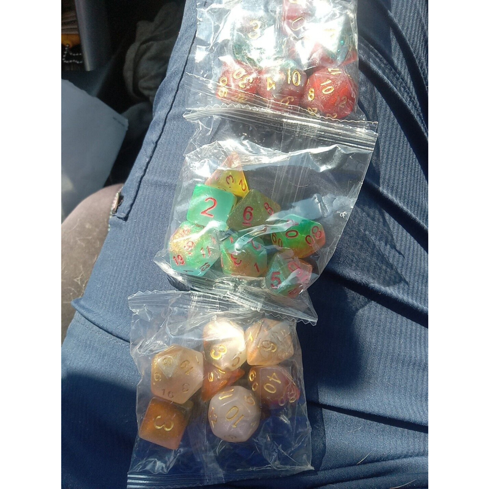 New 7 Piece Polyhedral Color Blend Dice Set D&D game play Lot of 4 Bags 28 dice